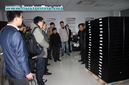 华中科技大学自动化学院考察团参观思谷数字.jpg